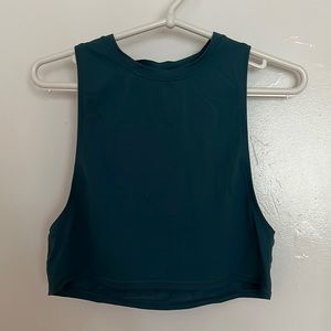 Lululemon crop top